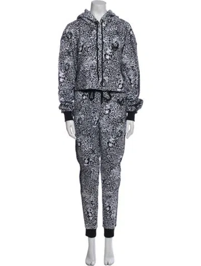 Pre-owned Marcell Von Berlin Animal Print Embroidered Accent Pant Set In Multi