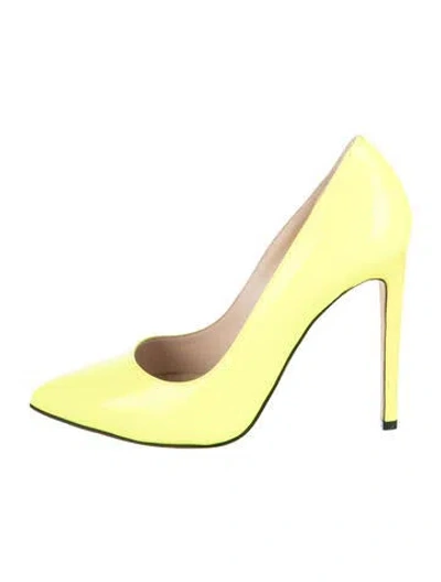 Pre-owned Marcell Von Berlin Patent Leather Pumps In Yellow
