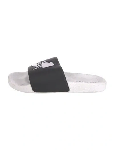 Pre-owned Marcell Von Berlin Rubber Graphic Print Slides In Black/white