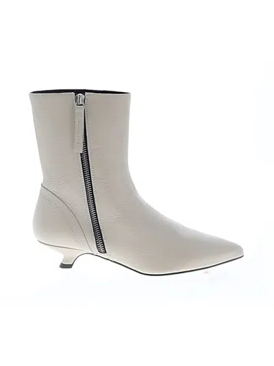 Pre-owned Marcella Ankle Boots In White
