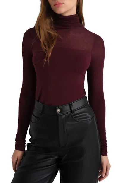 Marcella Cara Turtleneck Top In Burgundy