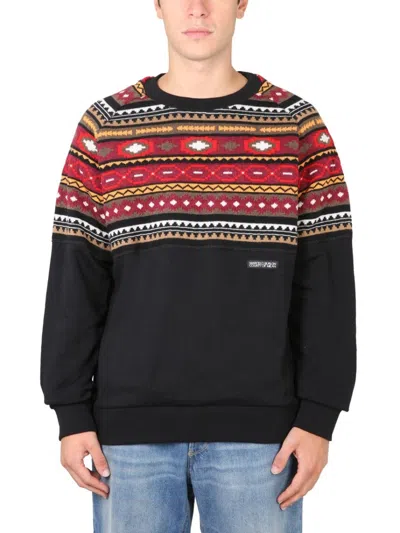 MARCELO BURLON COUNTY OF MILAN CREW NECK SWEATSHIRT WITH GEOMETRIC PATTERN