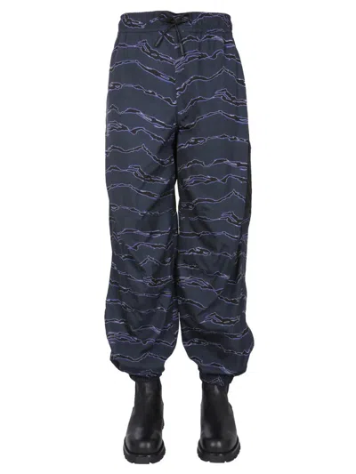 Marcelo Burlon County Of Milan Marcelo Burlon Jogging Pants With Camou Print In Black