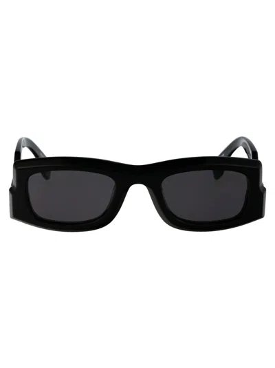 Marcelo Burlon County Of Milan Sunglasses In 1007 Black