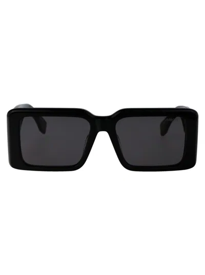 Marcelo Burlon County Of Milan Sunglasses In 1007 Black