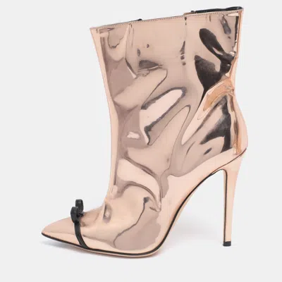 Pre-owned Marco De Vincenzo Metallic Rose Gold Leather Bow Pointed Toe Ankle Boots Size 39 In Silver