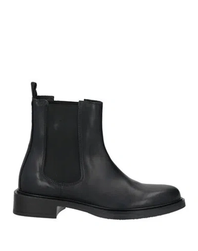 Marco Ferretti Woman Ankle Boots Black Size 5 Soft Leather