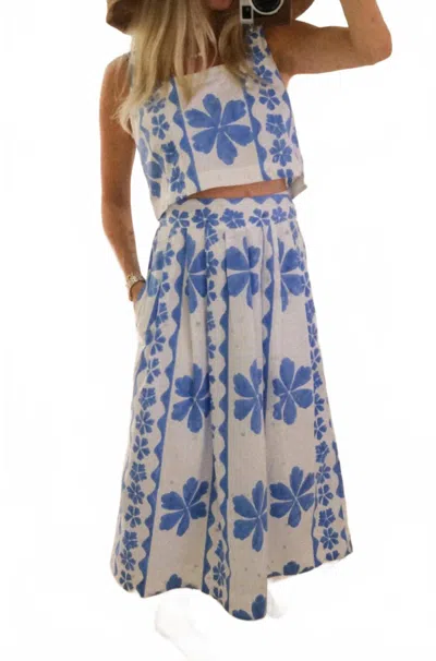 Marea Sloane Tank In Sea Dahlia In White