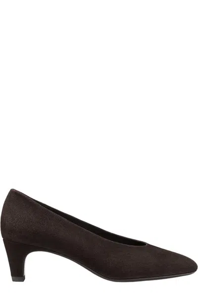 Margaux The Augusta Glove Pump In Animal Print