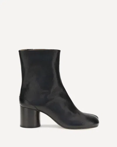 Margiela Tabi Ankle Boots In Black