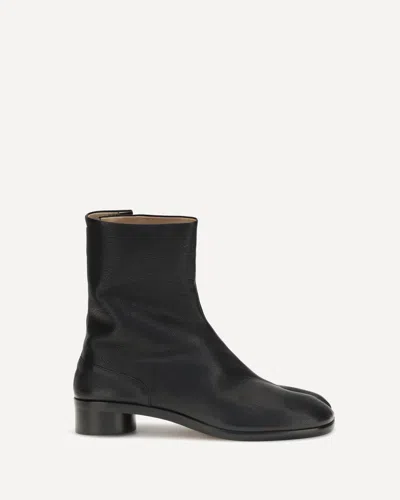 Margiela Tabi Ankle Boots In Black