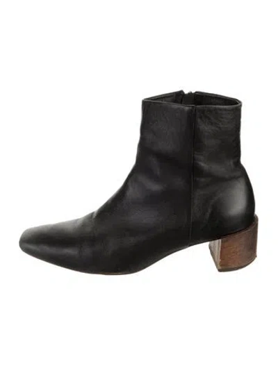 Pre-owned Mari Giudicelli Leather Boots In Black