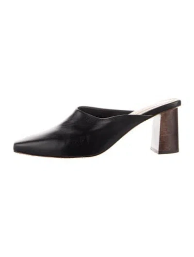 Pre-owned Mari Giudicelli Leather Mules In Black