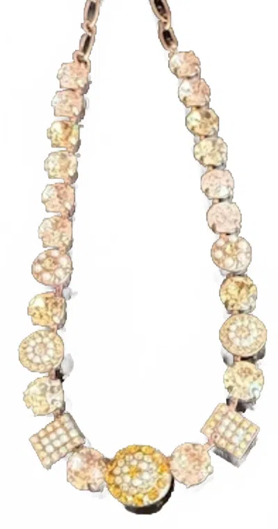 Mariana Women's Desert Rose Necklace In Gold
