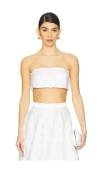 Mariandree Gaitan Emily Bandeu In White