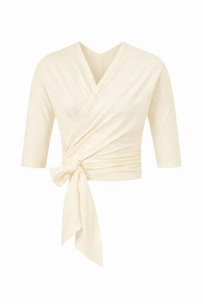 Marianna Déri Women's White Creme Wrap Top