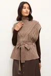 Marie Oliver Hampton Popover In Mocha