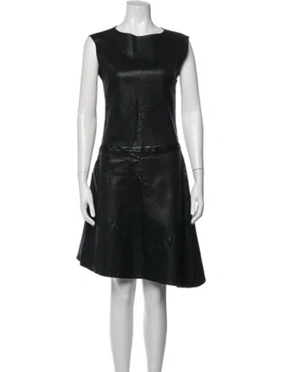 Pre-owned Marie Saint Pierre Crew Neck Knee-length Dress In Black
