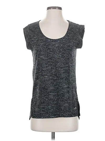 Pre-owned Marika Active T-shirt In Gray