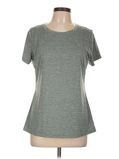 Pre-owned Marika Active T-shirt In Green