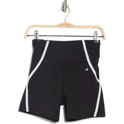 Marika Dynah Shorts
