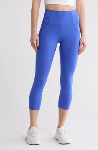 Marika Jenny Capri Pocket Leggings In Dazzling Blue