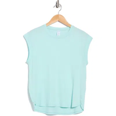 Marika Leona Tank