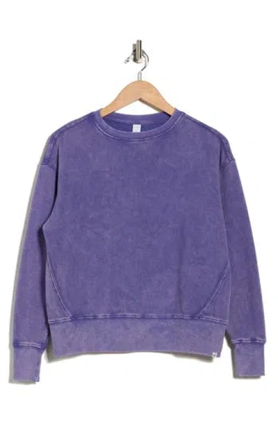 Marika Marin Fleece Sweatshirt In Purple