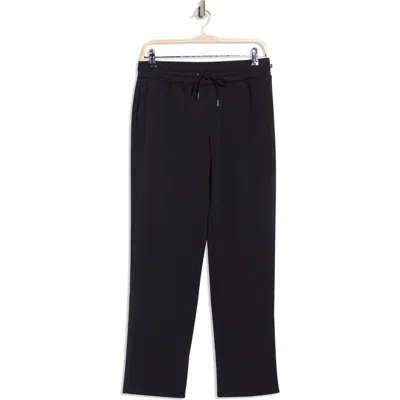 Marika Roxie Fleece Pants In Black