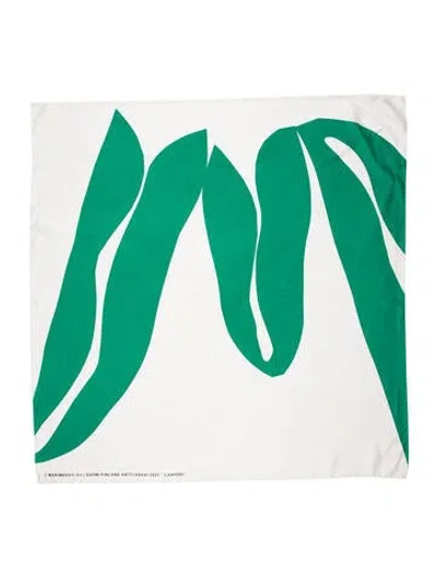 Pre-owned Marimekko Silk Printed Scarf In Green
