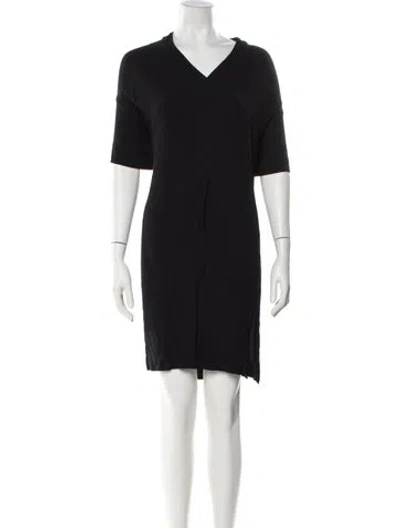 Pre-owned Marimekko V-neck Knee-length Dress In Blue