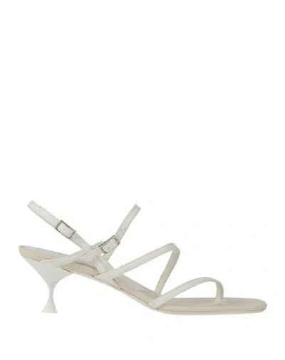 Mariæn Woman Thong Sandal Cream Size 8 Leather In White