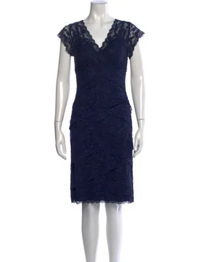 Pre-owned Marina Lace Knee-length Dress In Blue
