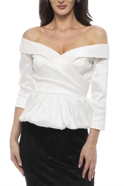 Marina Off-the-shoulder Ruffles Blouse In White
