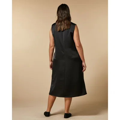 Marina Rinaldi Decisivo In Black