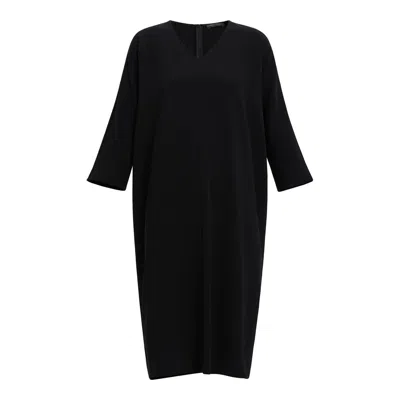 Marina Rinaldi Dorothy In Black