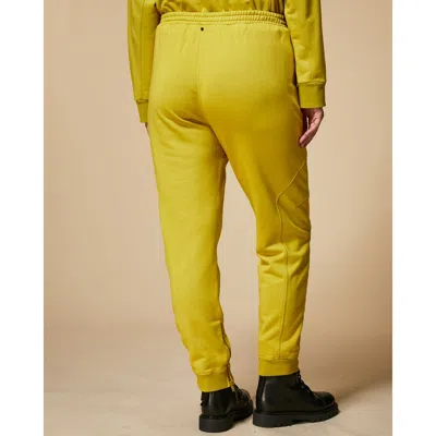 Marina Rinaldi Occupare In Yellow