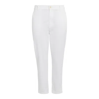 Marina Rinaldi Regista In White