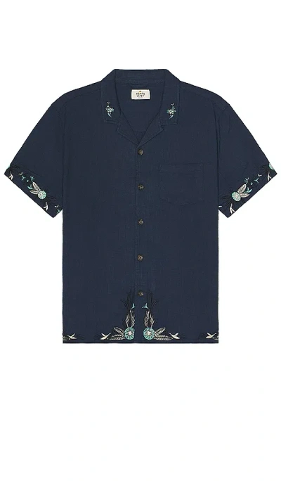Marine Layer Resort Short Sleeve Border Embroidery Resort Shirt In 靛蓝