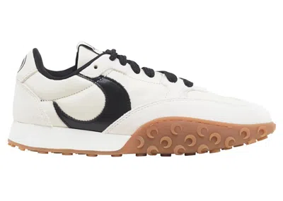 Pre-owned Marine Serre Rise Sneaker (women's) Sneakers In Ecru/black