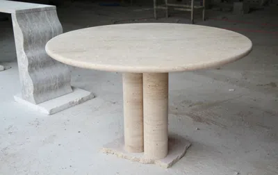 Pre-owned Mario Bellini Cream Travertine Round Dining Table, In The Style Of 1970  In White
