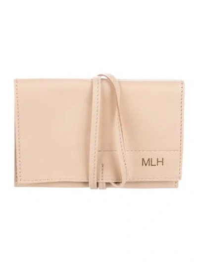 Pre-owned Mark And Graham Leather Cover In Neutral