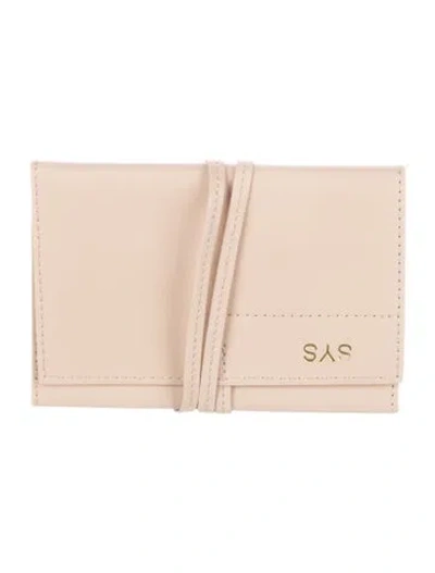 Pre-owned Mark And Graham Personalized Leather Charger Roll Up In Gold