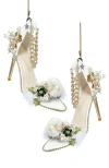 Mark Roberts White Shoe With Gold Chain Ornarment, Set Of 2 In Multi