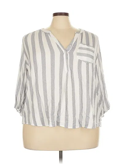 Pre-owned Market & Spruce 3/4 Sleeve T-shirt In Silver