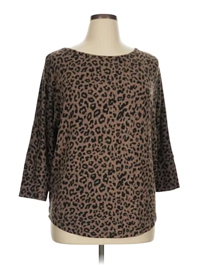 Pre-owned Market & Spruce 3/4 Sleeve T-shirt In Brown