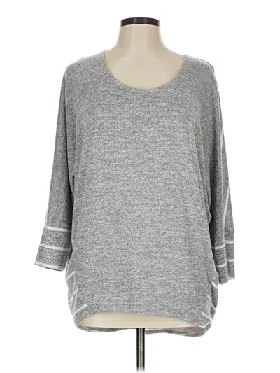 Pre-owned Market & Spruce 3/4 Sleeve T-shirt In Gray