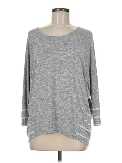 Pre-owned Market & Spruce 3/4 Sleeve T-shirt In Gray