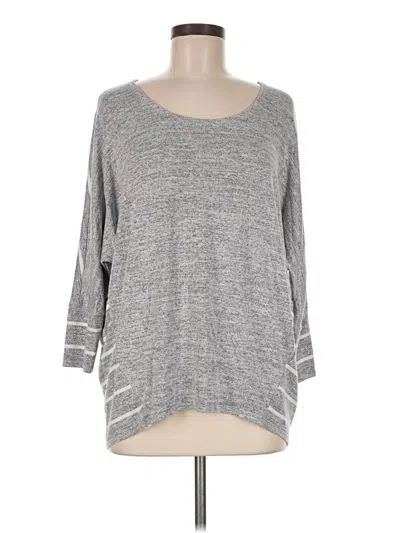 Pre-owned Market & Spruce 3/4 Sleeve T-shirt In Gray
