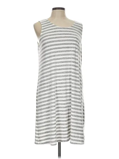 Pre-owned Market & Spruce Casual Dress In Gray